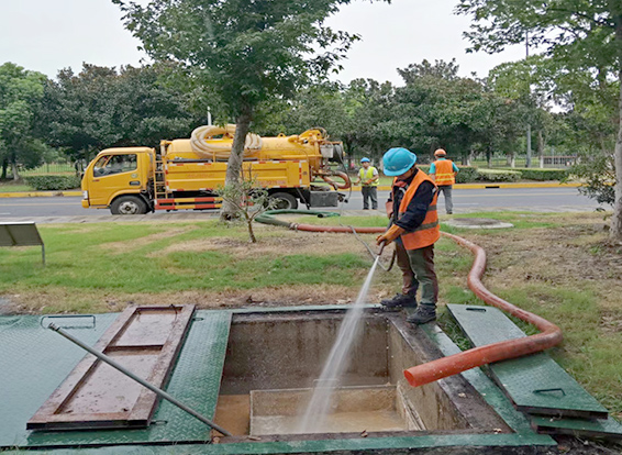 海棠湾镇化油池清理
